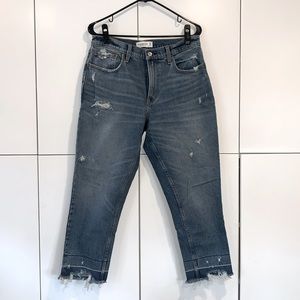 EUC Abercrombie & Fitch High Rise Mom Short Jean sz30/10